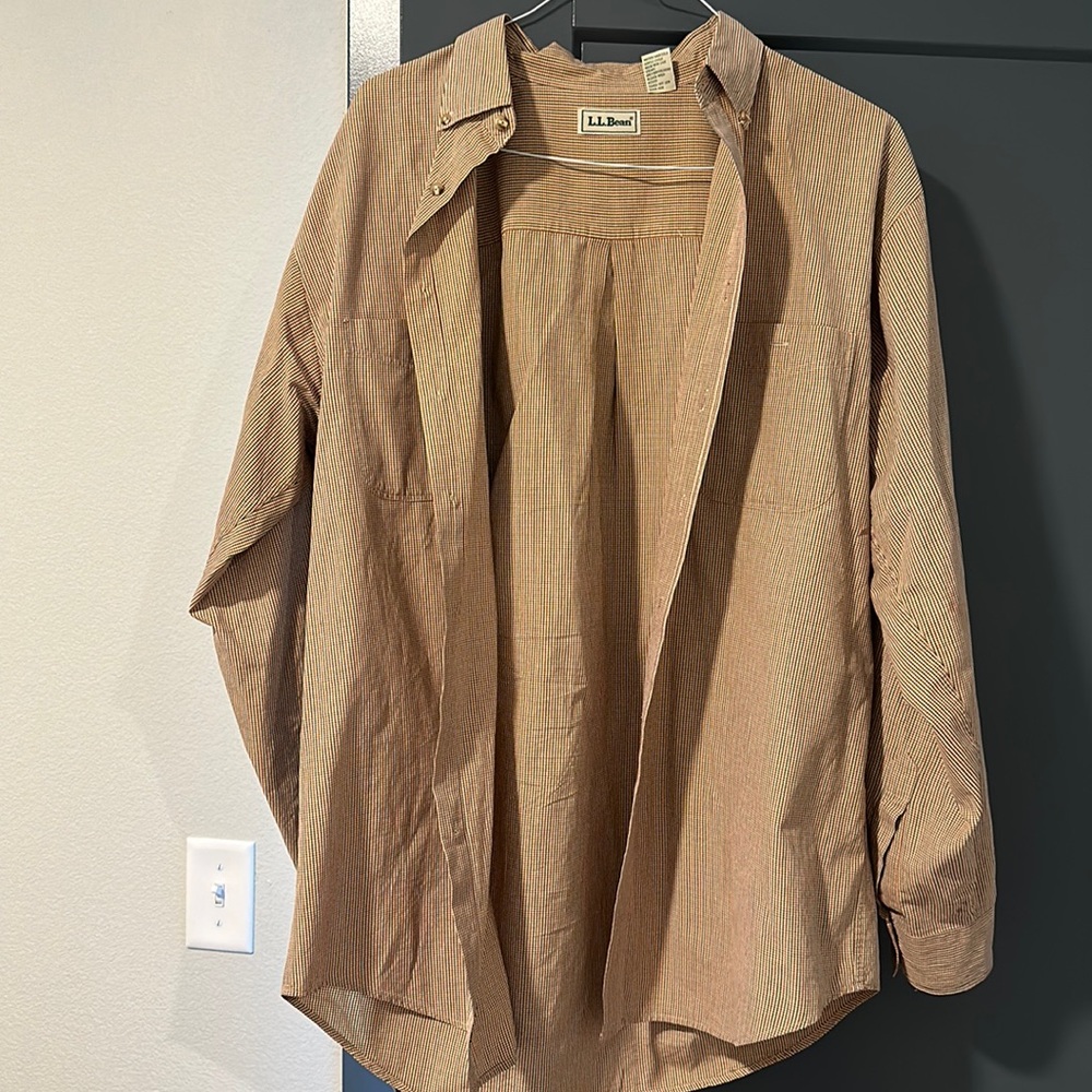 Men’s LL Bean button down shirt